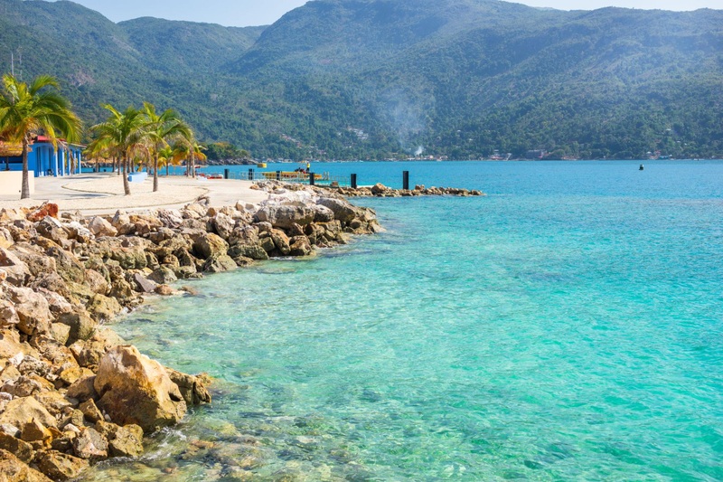 Turquoise Caribbean coastline and white sand beach
